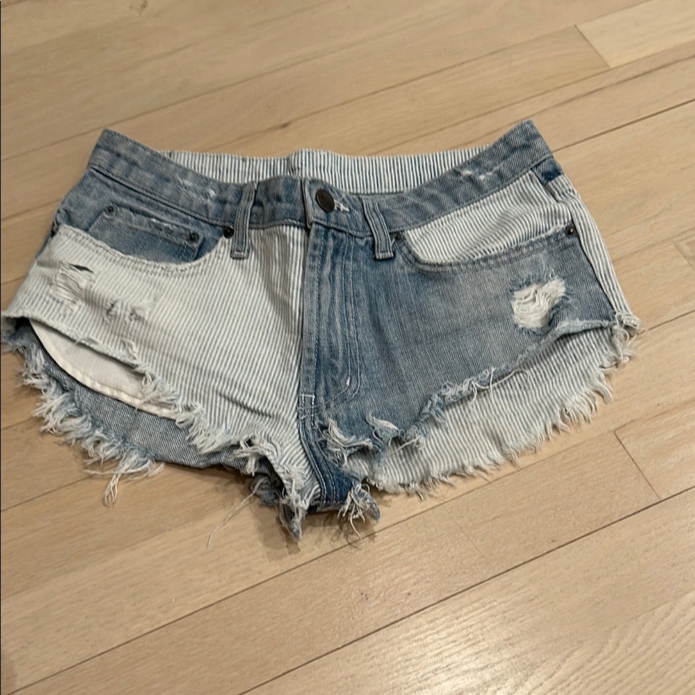 CARMAR Los Angeles Jean shorts